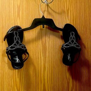 Candie's black and silver jeweled sandals small 5/6. New no tags